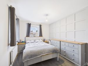 Photo 6- click for photo gallery